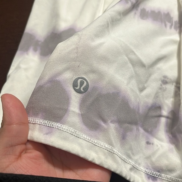 Lululemon skirt - Picture 4 of 9